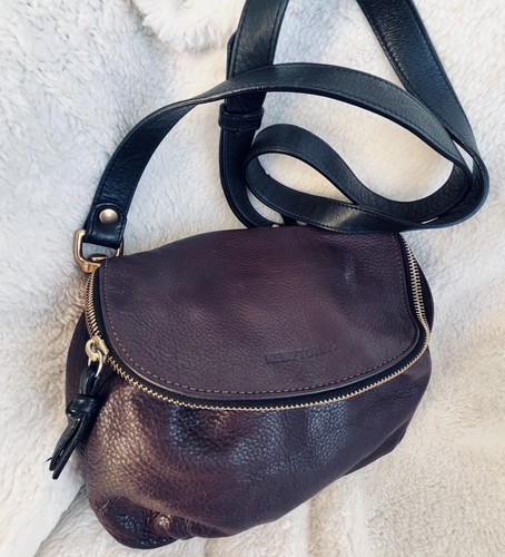 Kempton pebbled leather - &,